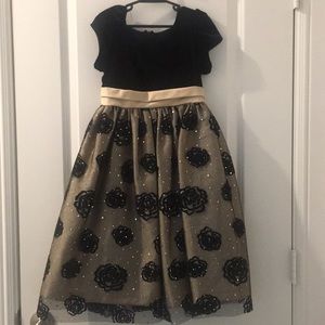 Beautiful black and gold girls dress